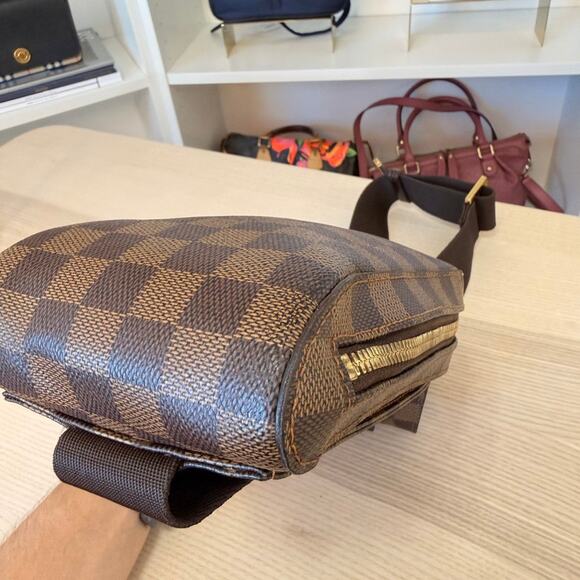 Louis Vuitton Damier Ebene Geronimos - Picture 9 of 16